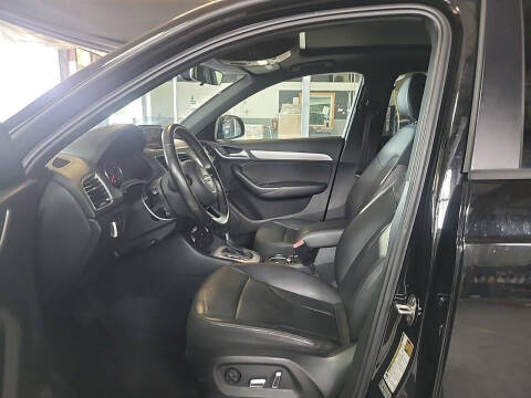2017 Audi Q3 2.0T Premium
