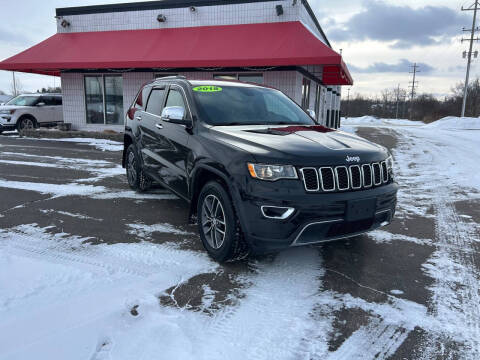 2018 Jeep Grand Cherokee for sale at BORGMAN OF HOLLAND LLC in Holland MI