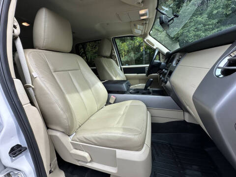 2017 Ford Expedition XLT