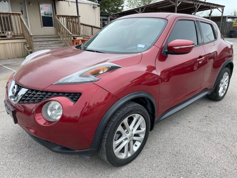 2016 Nissan JUKE for sale at OASIS PARK & SELL in Spring TX