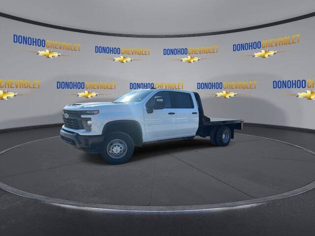 2026 Chevrolet Silverado 3500HD CC Work Truck