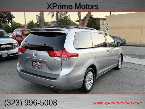 2013 Toyota Sienna XLE 8-Passenger