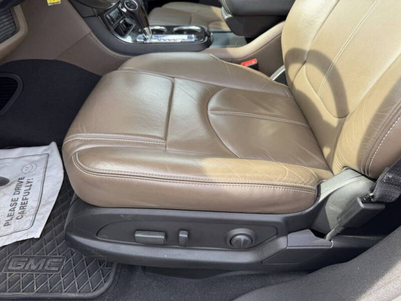 2017 GMC Acadia Limited