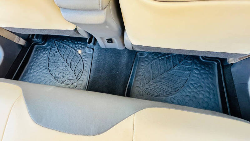 2018 Toyota Prius Four