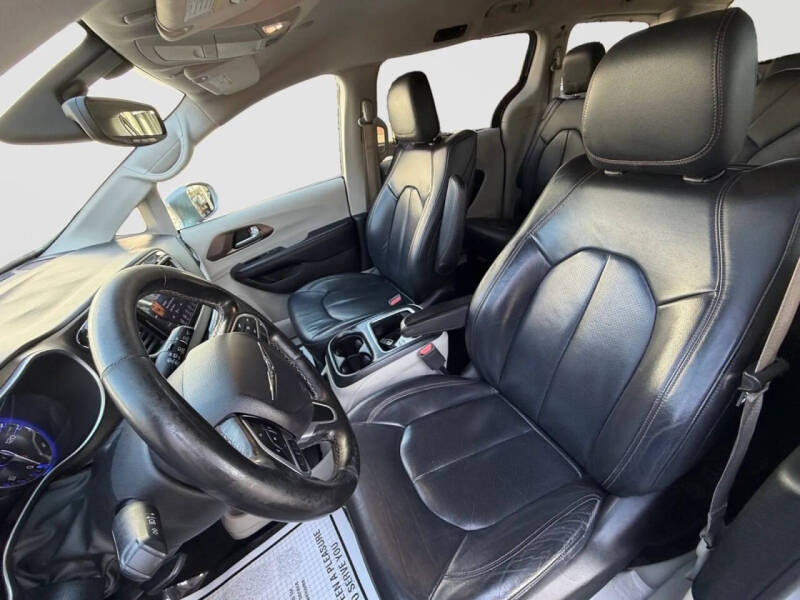 2018 Chrysler Pacifica Touring L Plus