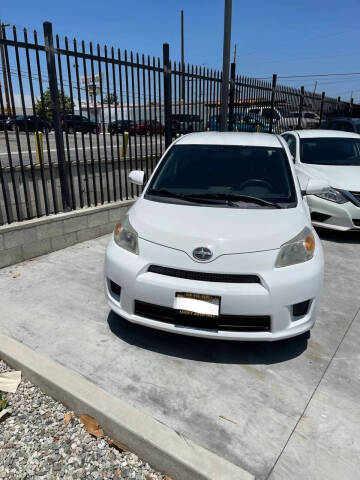 2010 Scion xD