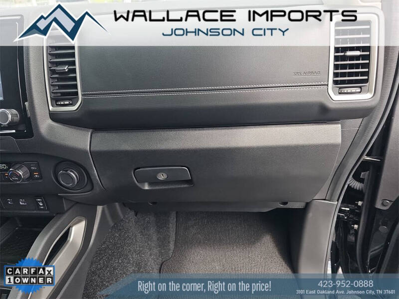 2024 Nissan Frontier SL