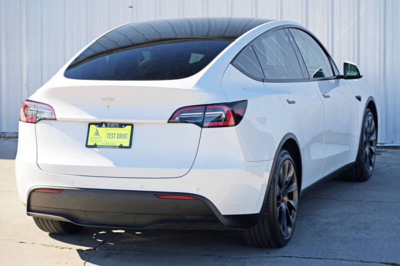 2021 Tesla Model Y Standard Range