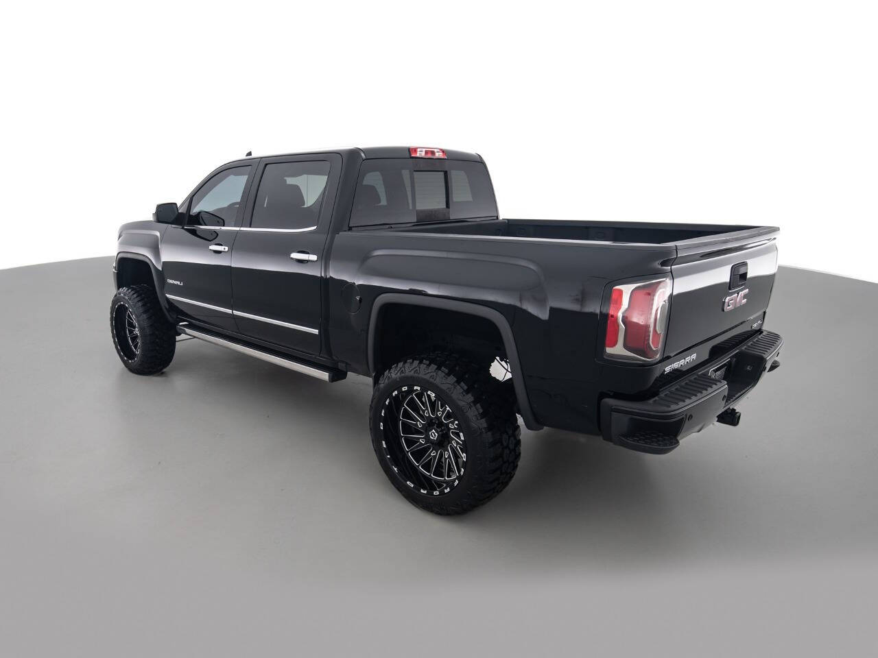 Used Car 2017 Gmc Sierra 1500  Denali 4x4 4dr Crew Cab 5.8 Ft. Sb For Sale Under $35,000 In Coal City, Illinois