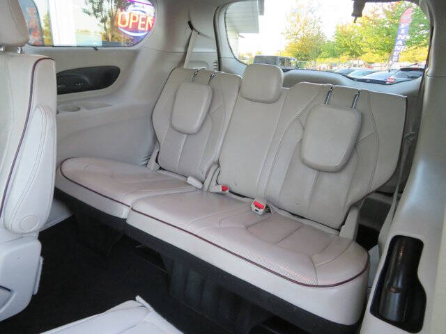 2020 Chrysler Pacifica Limited