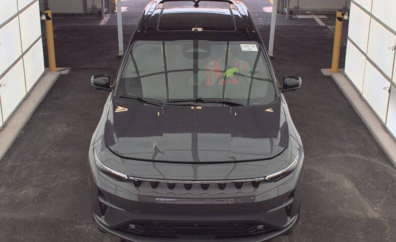 2024 Jeep Wagoneer S Launch Edition