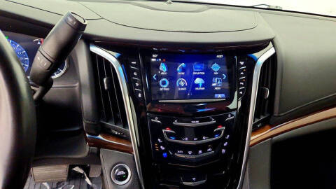 2019 Cadillac Escalade Luxury