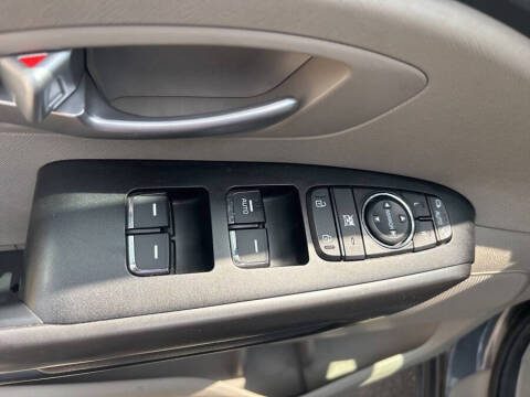 2017 Kia Sedona LX