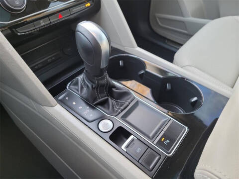 2023 Volkswagen Atlas V6 SE