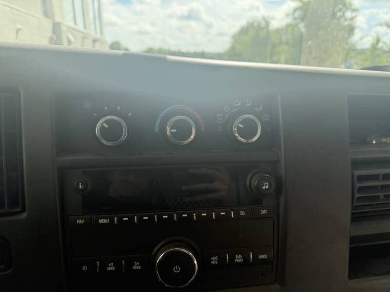 2017 Chevrolet Express 2500