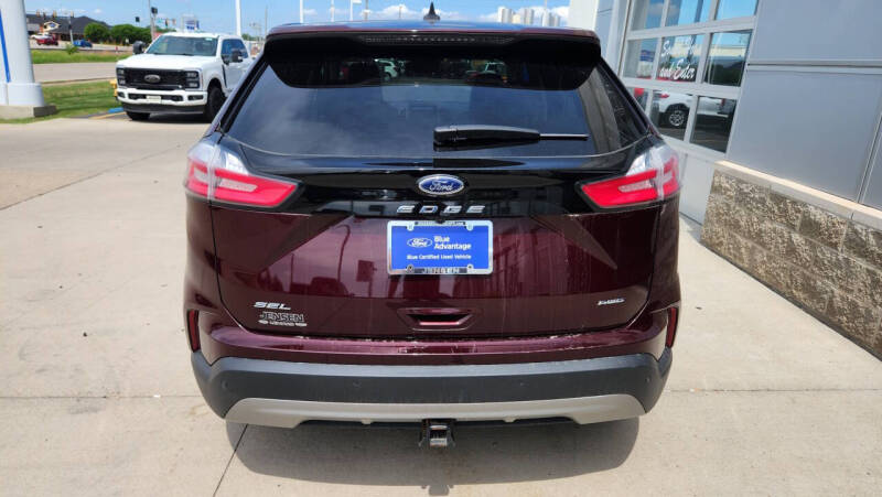 2022 Ford Edge