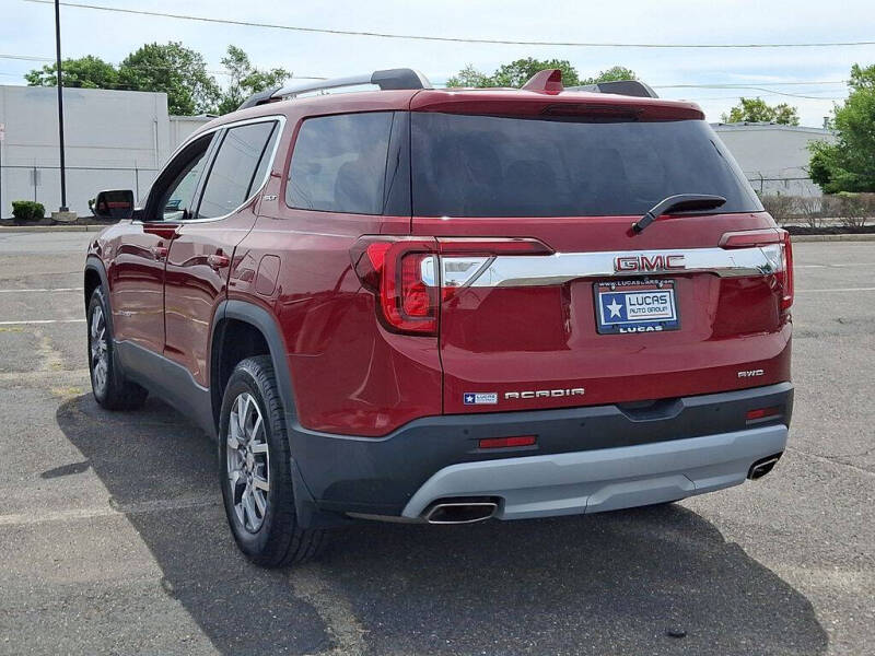 2020 GMC Acadia SLT
