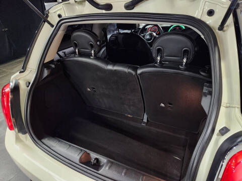 2016 MINI Hardtop 2 Door Cooper