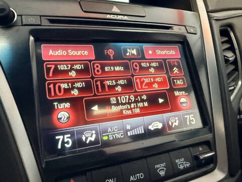 2017 Acura RLX w/Advance