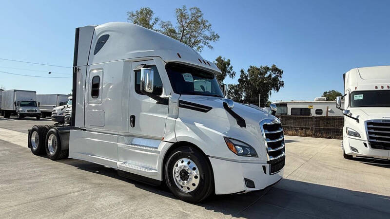2022 Freightliner Cascadia