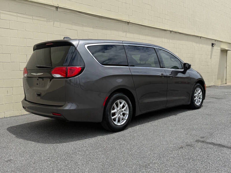 2017 Chrysler Pacifica Touring