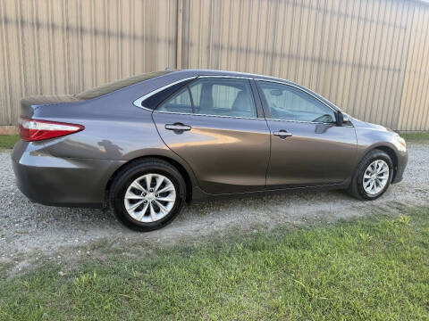 2016 Toyota Camry LE
