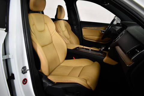 2018 Volvo XC90 T6 Inscription