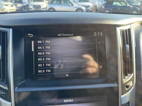 2021 Infiniti Q50 Luxe