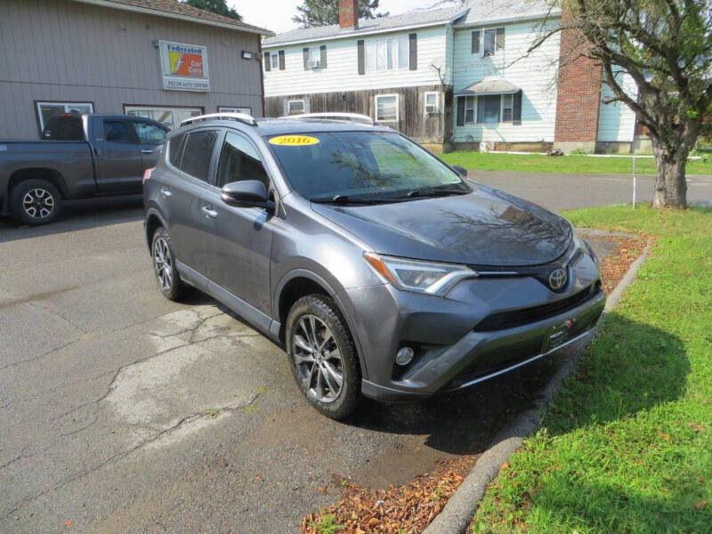 2016 Toyota RAV4 Limited's photo