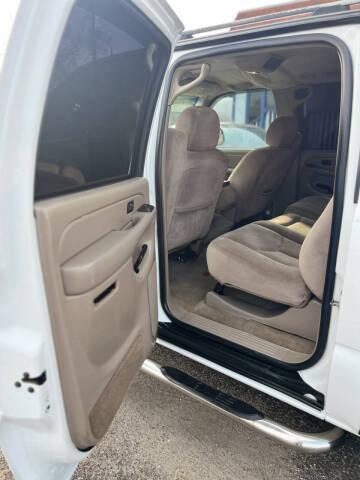 2005 GMC Yukon XL 1500 SLE