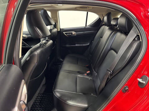 2017 Lexus CT 200h