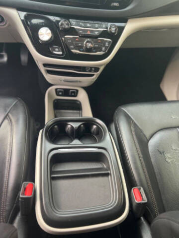 2018 Chrysler Pacifica Touring L