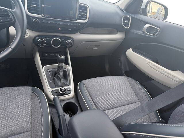 2025 Hyundai Venue Limited