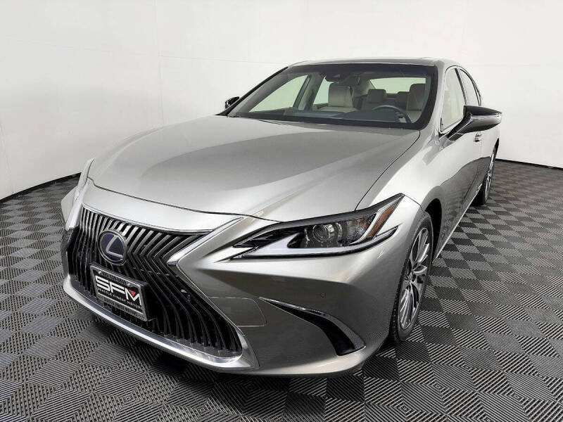 2019 Lexus ES 300h
