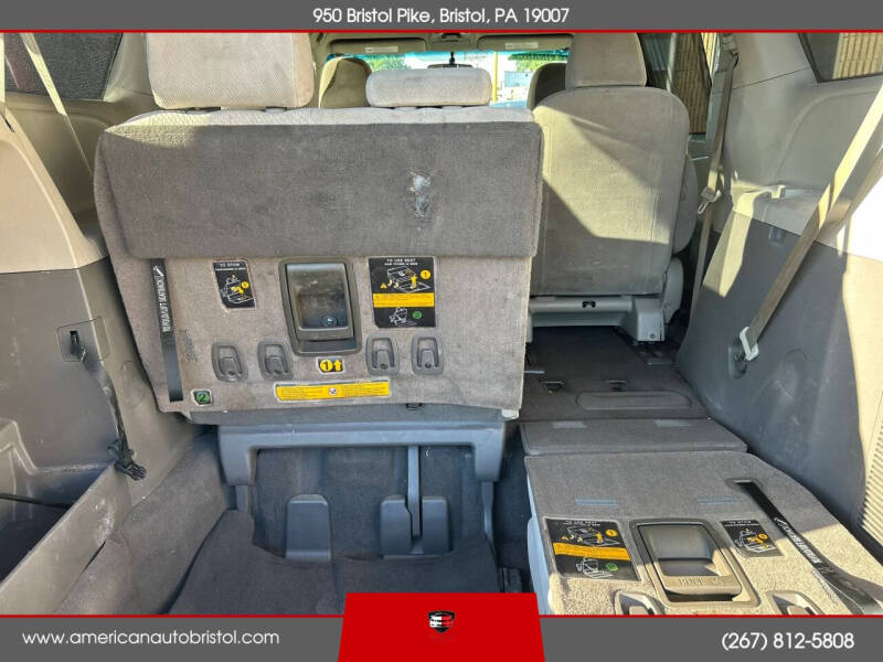 2011 Toyota Sienna