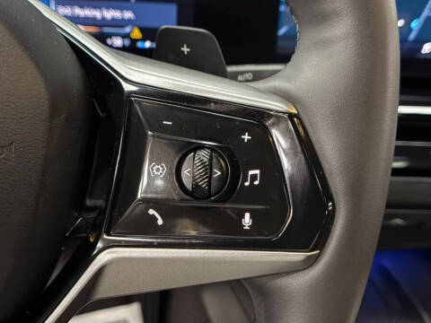 2025 BMW 5 Series 530i xDrive