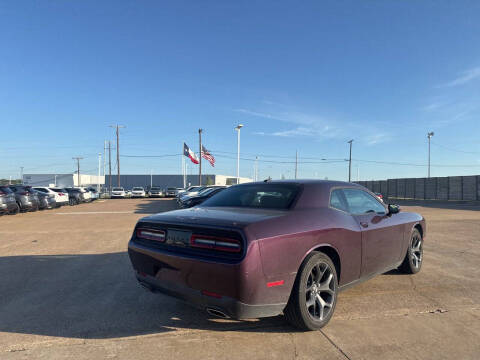 2020 Dodge Challenger SXT