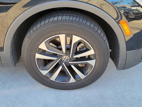 2022 Volkswagen Tiguan S