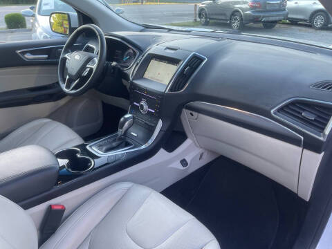 2018 Ford Edge Titanium