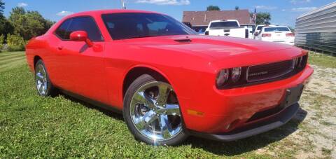 2014 Dodge Challenger for sale at Sinclair Auto Inc. in Pendleton IN