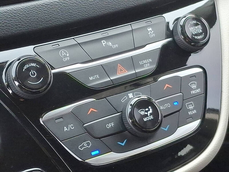 2020 Chrysler Pacifica Touring L Plus