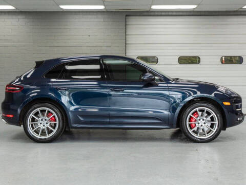 2017 Porsche Macan
