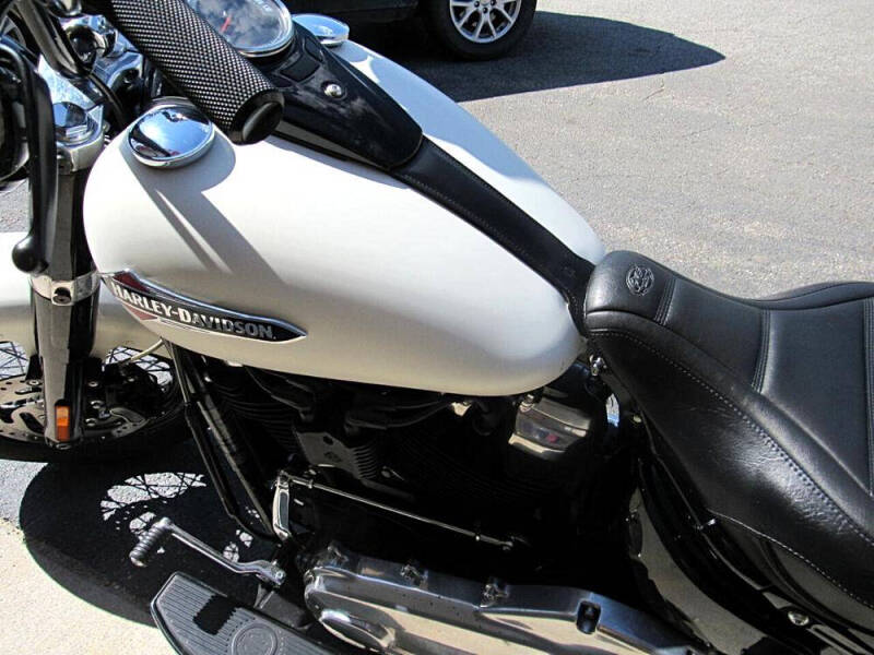 2019 Harley-Davidson Softail Slim