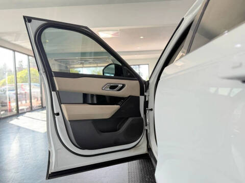 2018 Land Rover Range Rover Velar P380 R-Dynamic SE