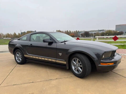 2009 Ford Mustang V6 Deluxe