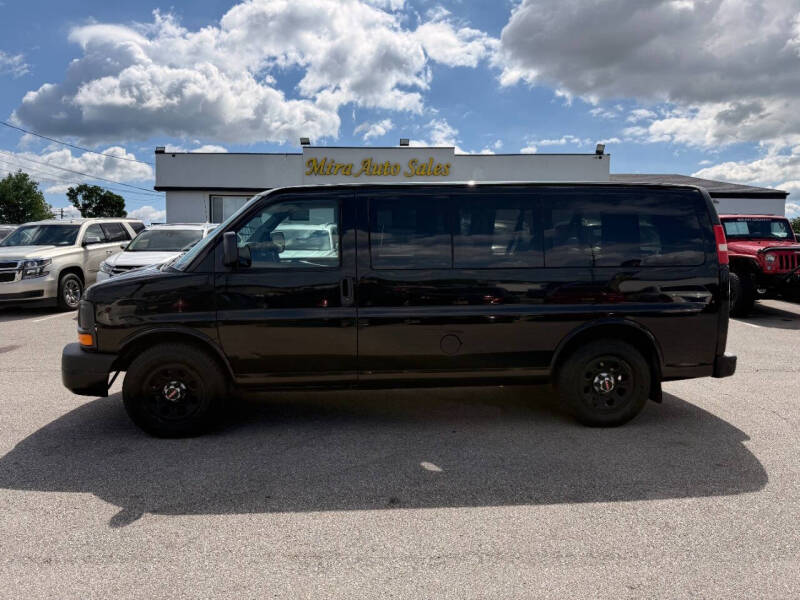 2010 GMC Savana LS 1500