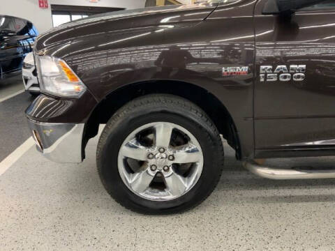 2017 RAM 1500 SLT