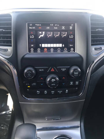 2018 Jeep Grand Cherokee Laredo E