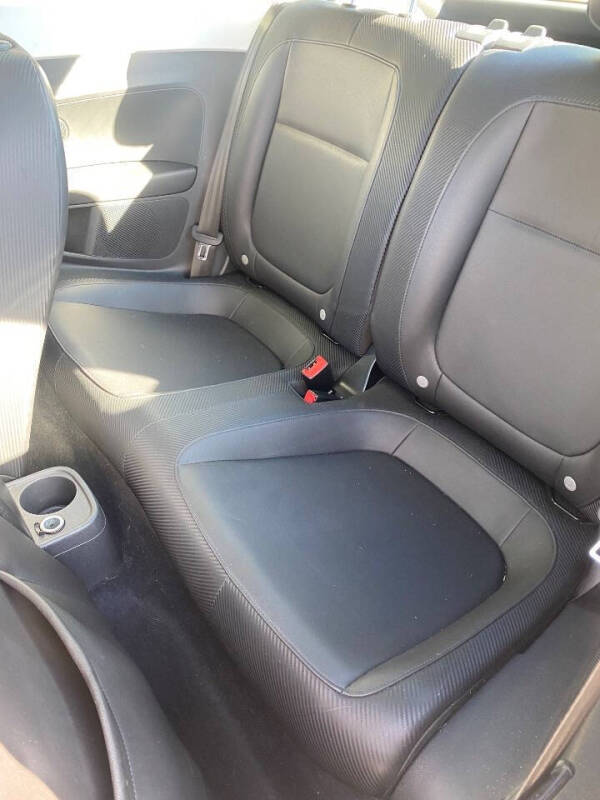 2012 Volkswagen Beetle 2.5L