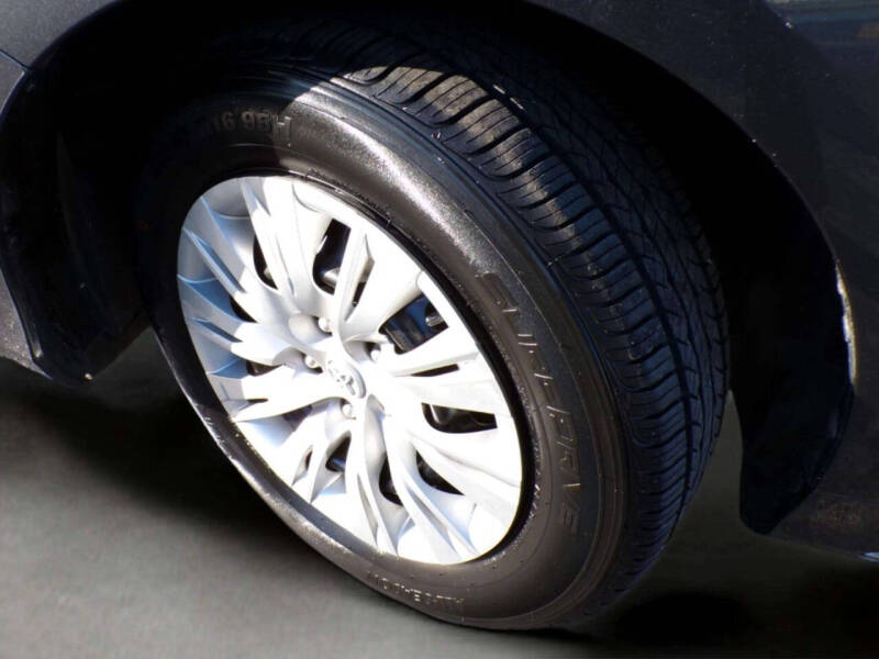 2013 Toyota Camry LE